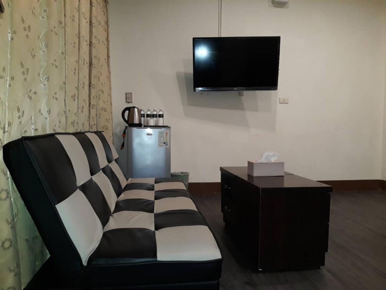Malaya Guest House Budai Buitenkant foto